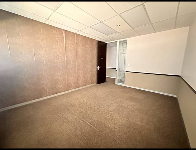 394M² OFFICE TO LET IN PARKTOWN